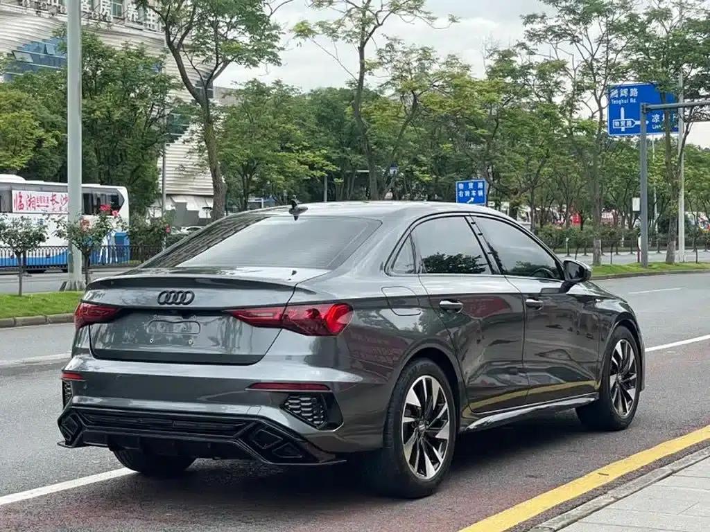 2022 Audi A3 A3L Limousine 35 TFSI Fashion Sport — миниатюра 6