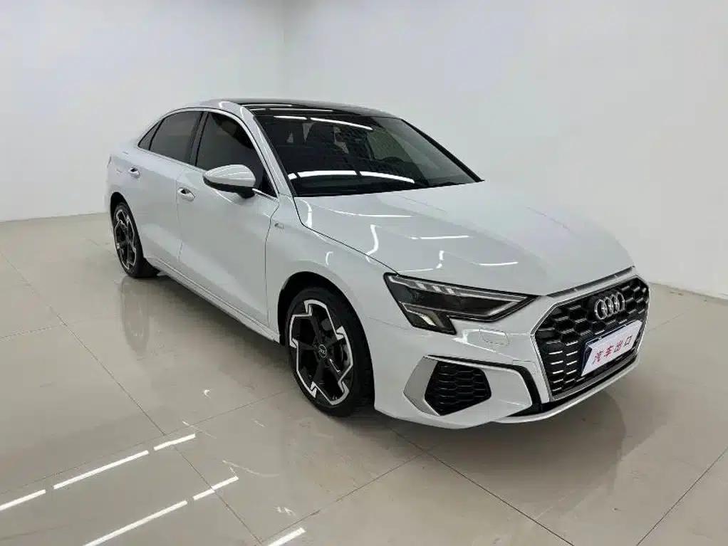 Audi A3 2023 Facelift A3L Limousine 35 TFSI Sporty Edition — миниатюра 3