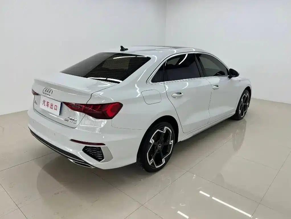 Audi A3 2023 Facelift A3L Limousine 35 TFSI Sporty Edition — миниатюра 4