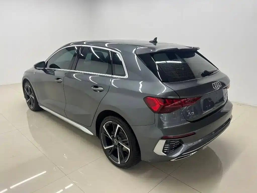 Audi A3 2023 Facelift Sportback 35 TFSI Fashion Sporty Model — миниатюра 6