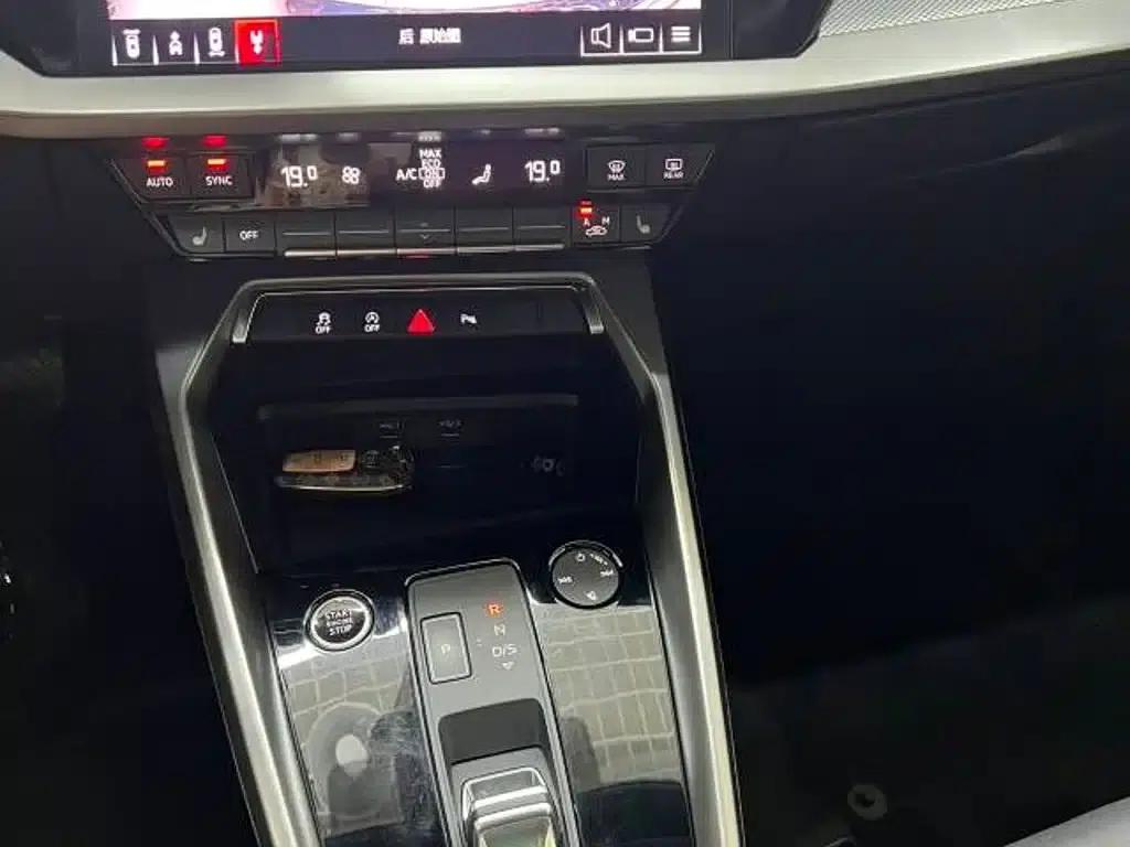 Audi A3 2022 Sportback 35 TFSI Fashion Sport — миниатюра 12