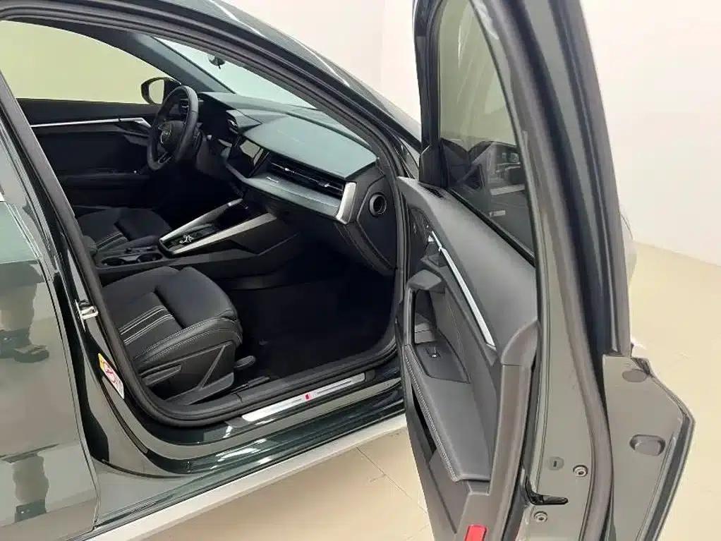 Audi A3 2022 Sportback 35 TFSI Fashion Sport — миниатюра 10