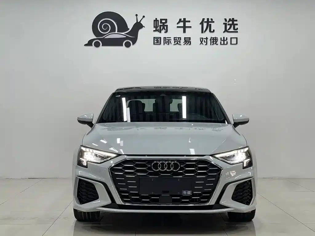 Audi A3 2023 Facelift A3L Limousine 35 TFSI Luxury Sport — миниатюра 2
