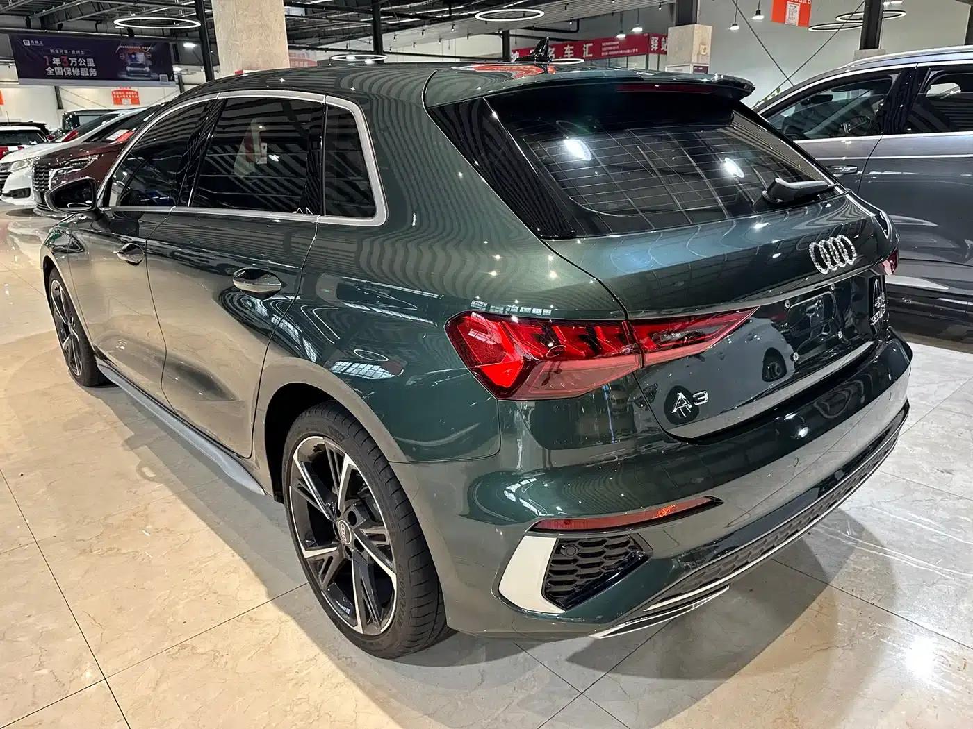 Audi A3 2023 Facelift Sportback 35 TFSI Fashion Sporty Model — миниатюра 15