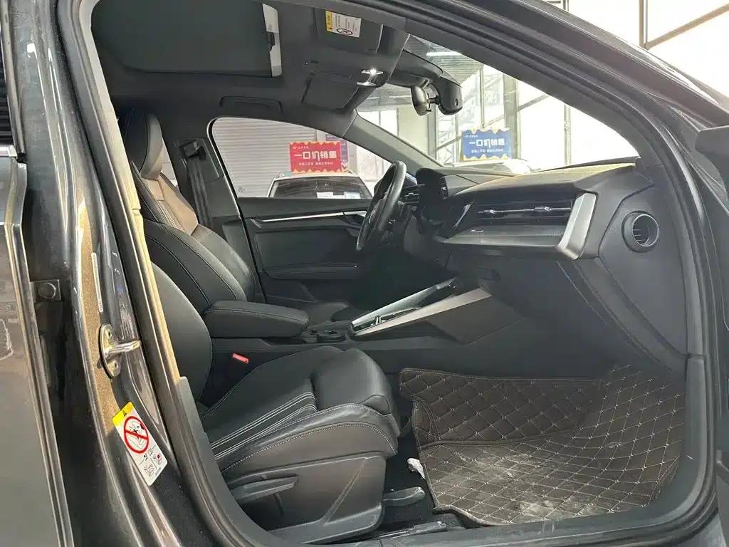 Audi A3 2021 Sportback 35 TFSI Fashion Sport — миниатюра 12