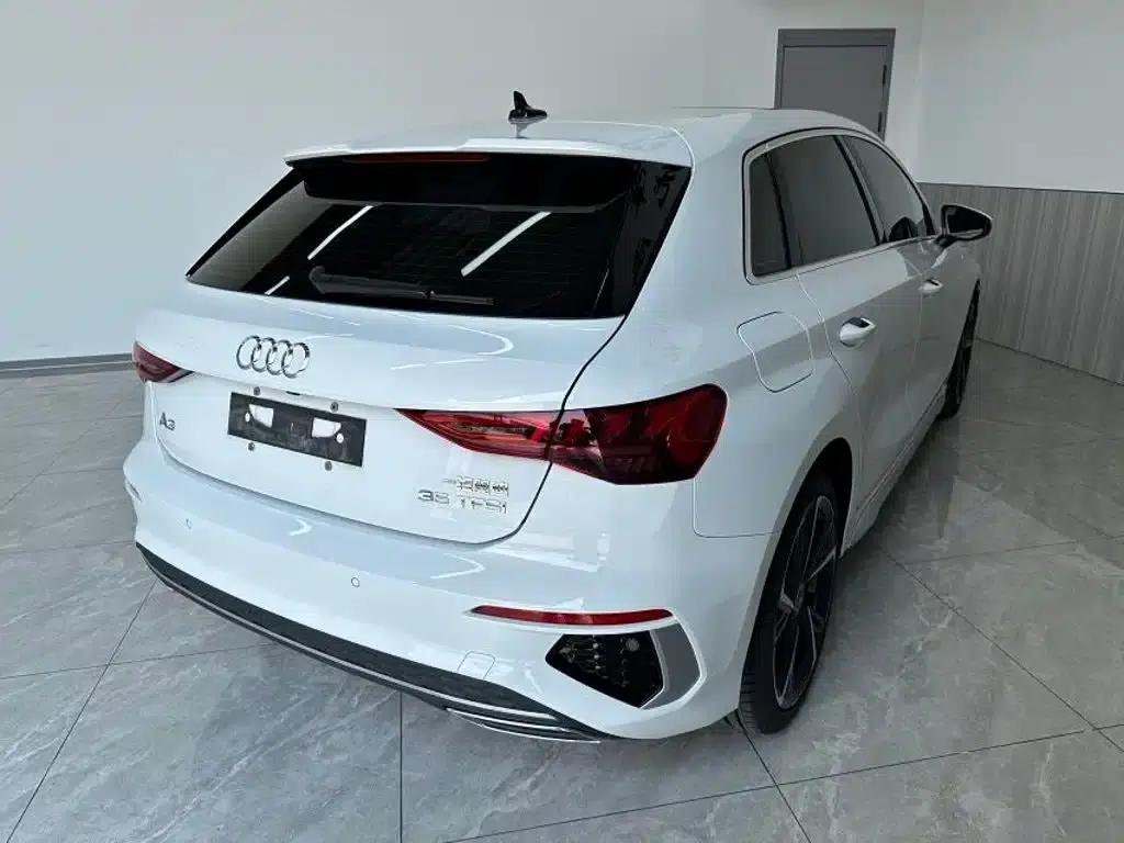 Audi A3 2022 Sportback 35 TFSI Fashion Sport — миниатюра 6