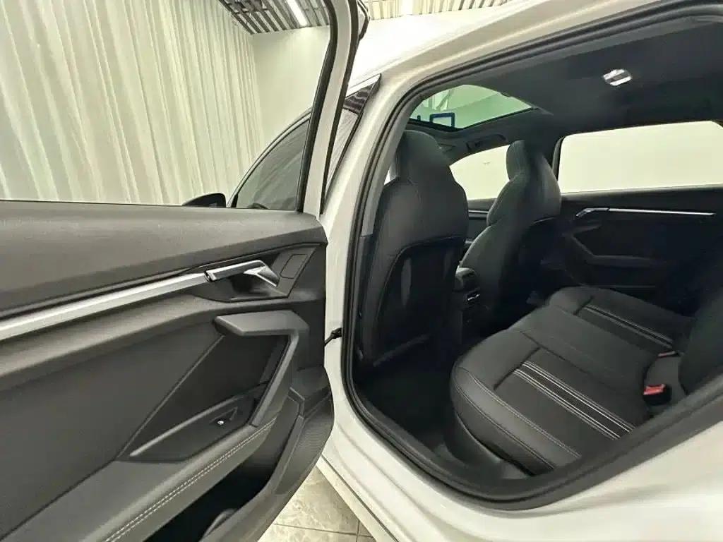 Audi A3 2022 Sportback 35 TFSI Fashion Sport — миниатюра 9