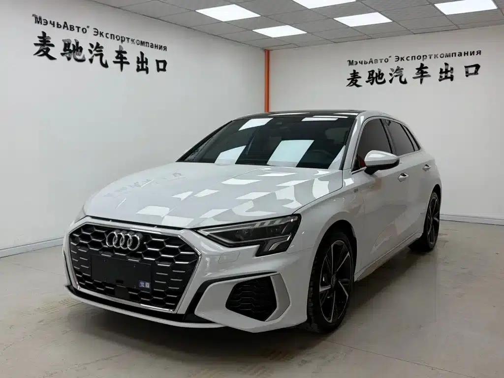 Audi A3 2023 Sportback 35 TFSI Fashion Sport — миниатюра 1