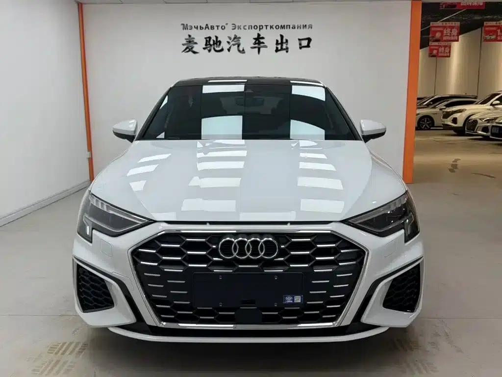 Audi A3 2023 Sportback 35 TFSI Fashion Sport — миниатюра 2