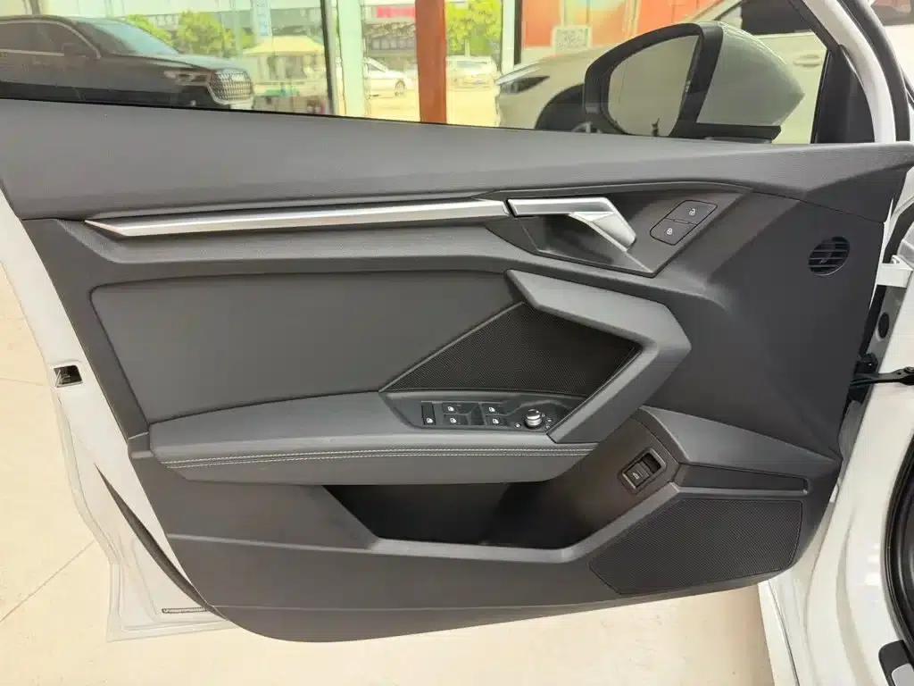 Audi A3 2023 Sportback 35 TFSI Fashion Sport — миниатюра 17