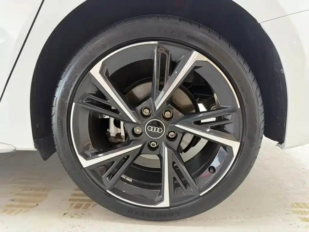 Audi A3 2023 Sportback 35 TFSI Fashion Sport — миниатюра 19