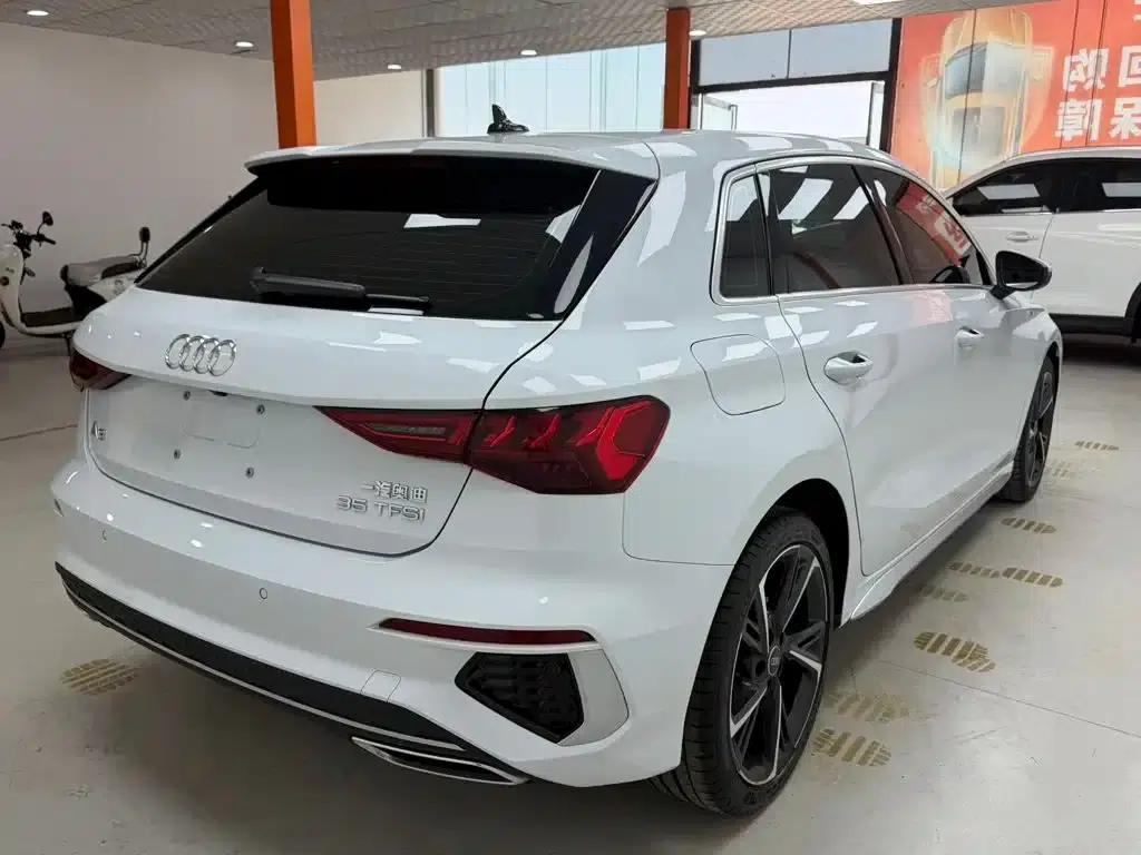 Audi A3 2023 Sportback 35 TFSI Fashion Sport — миниатюра 5