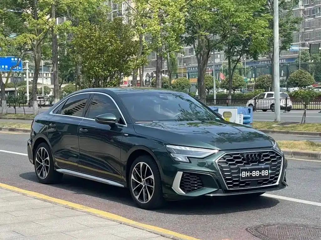 2022 Audi A3 A3L Limousine 35 TFSI Progressive Sport — миниатюра 3
