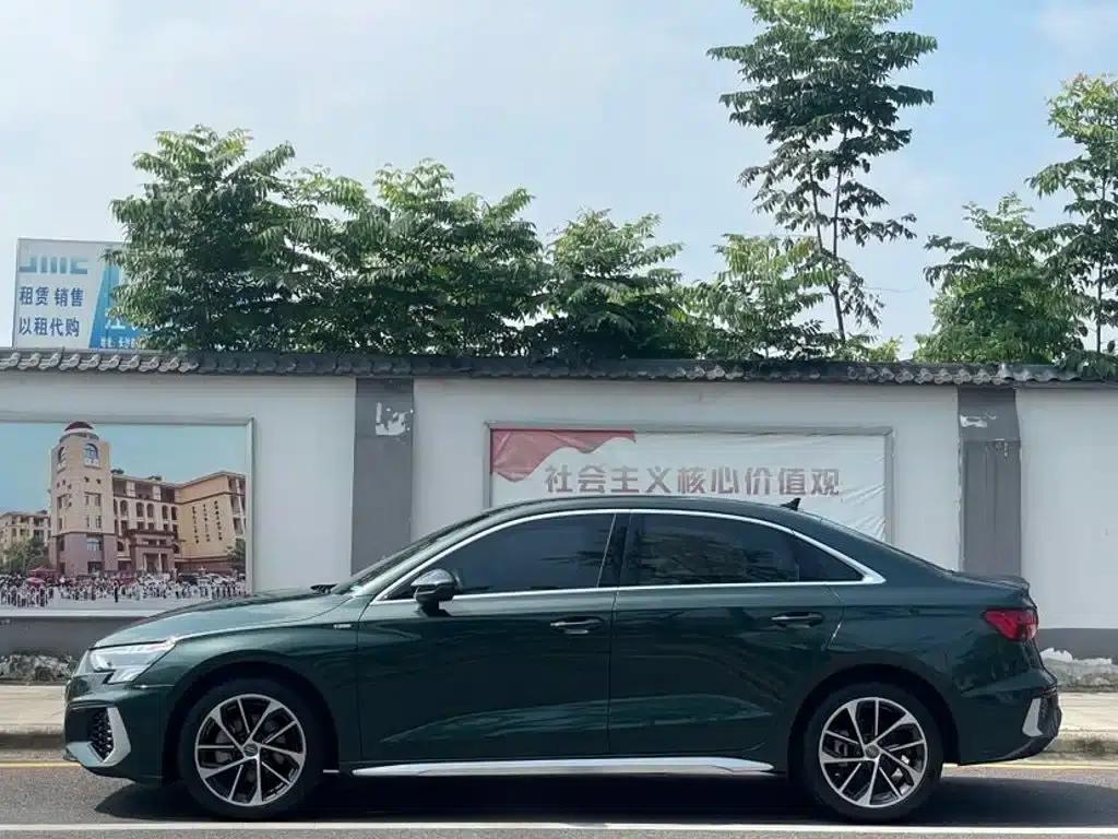 2022 Audi A3 A3L Limousine 35 TFSI Progressive Sport — миниатюра 4