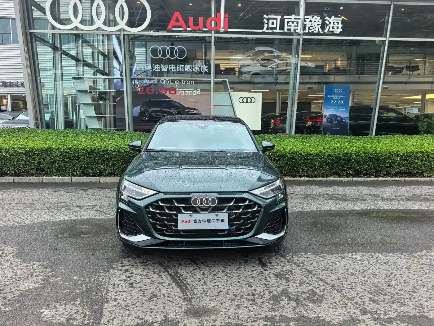 Audi A3 2026 Sportback 35TFSI Flying Spur Luxury Edition — миниатюра 11