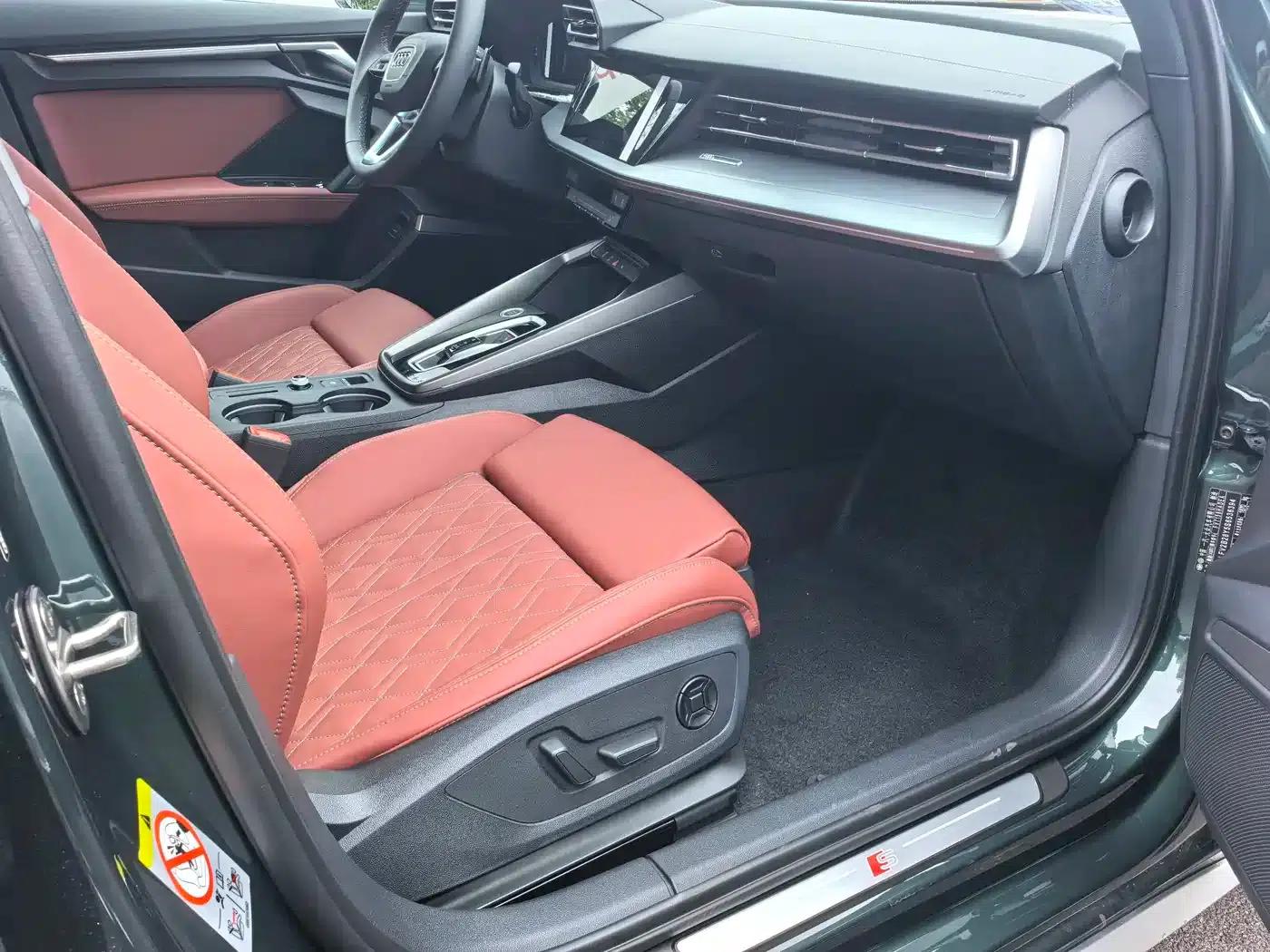 Audi A3 2026 Sportback 35TFSI Flying Spur Luxury Edition — миниатюра 9