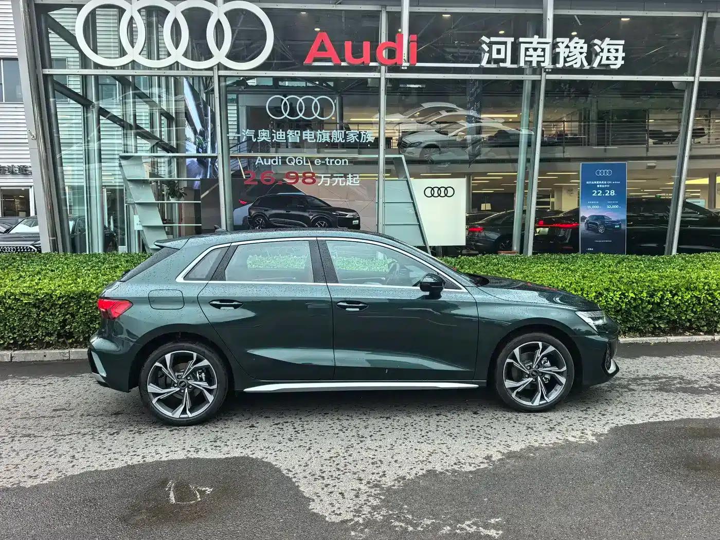 Audi A3 2026 Sportback 35TFSI Flying Spur Luxury Edition — миниатюра 10