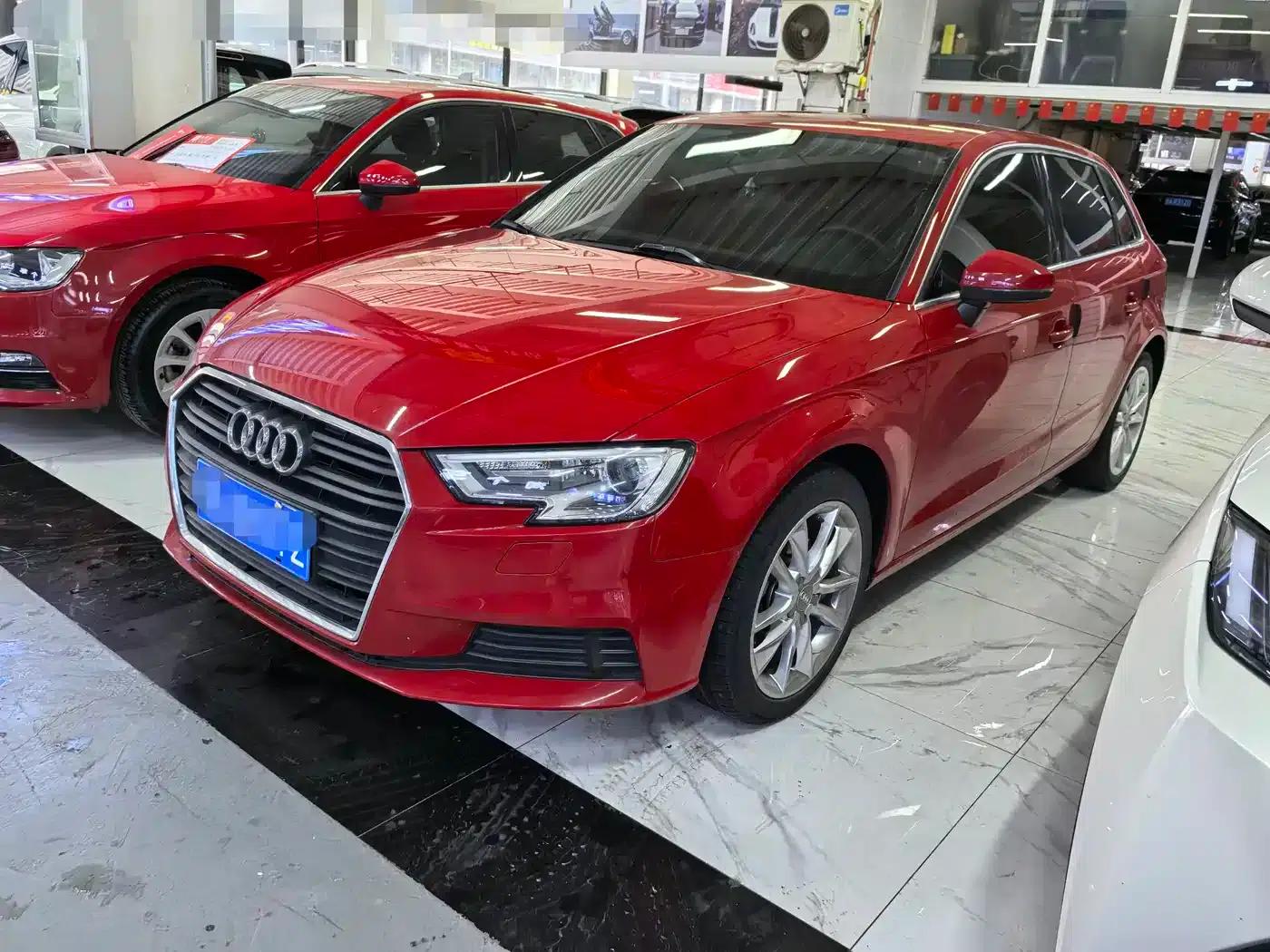 Audi A3 2018 30th Anniversary Edition Sportback 35 TFSI Progressive — миниатюра 1
