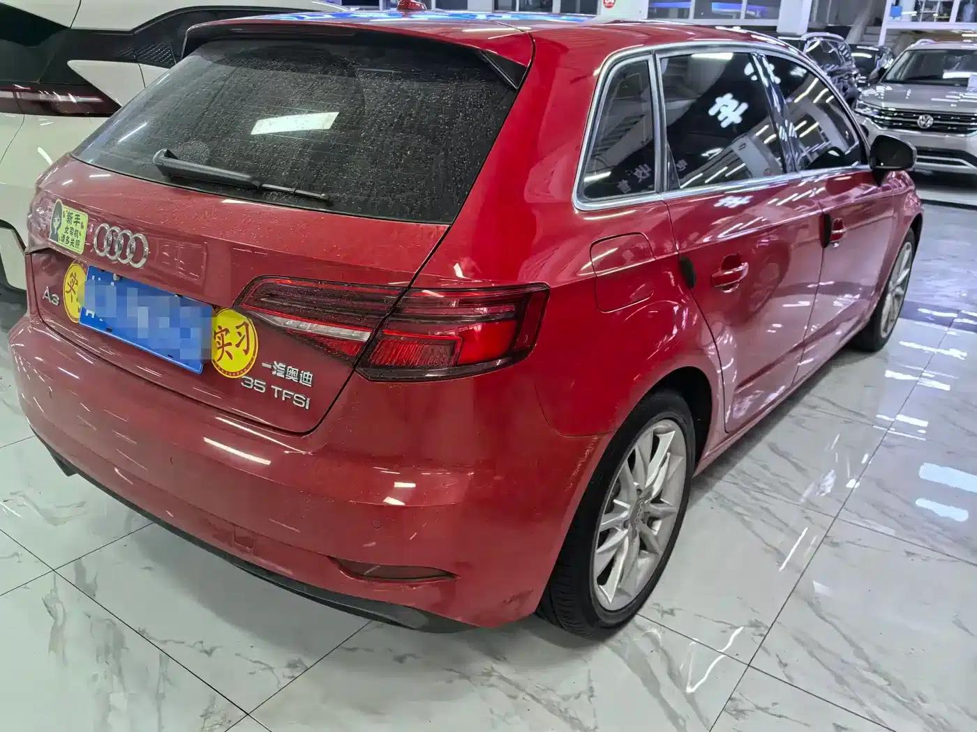 Audi A3 2018 30th Anniversary Edition Sportback 35 TFSI Progressive — миниатюра 6