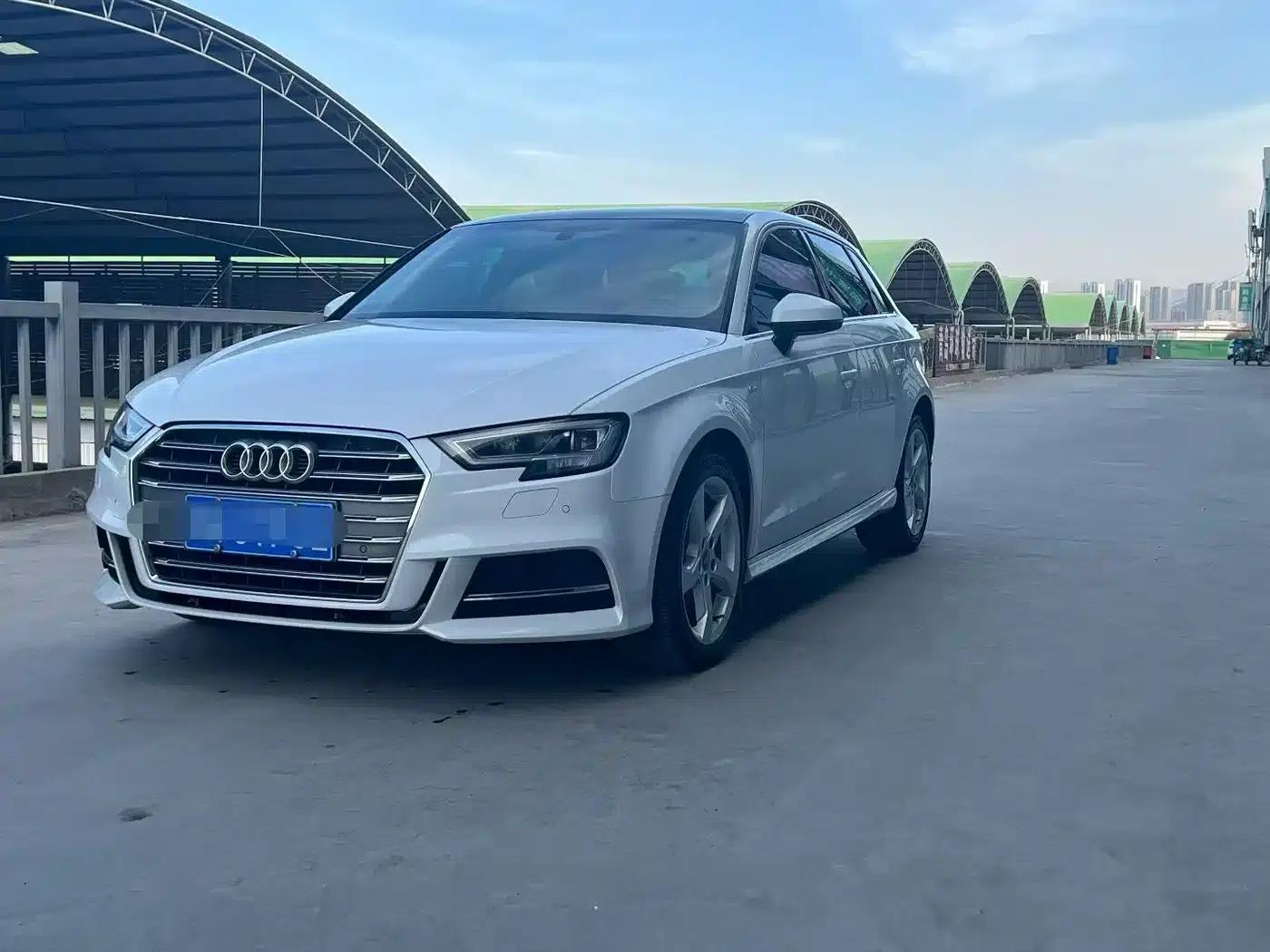 Audi A3 2020 Sportback 35 TFSI Fashion Edition (China VI Emission Standard) — миниатюра 1