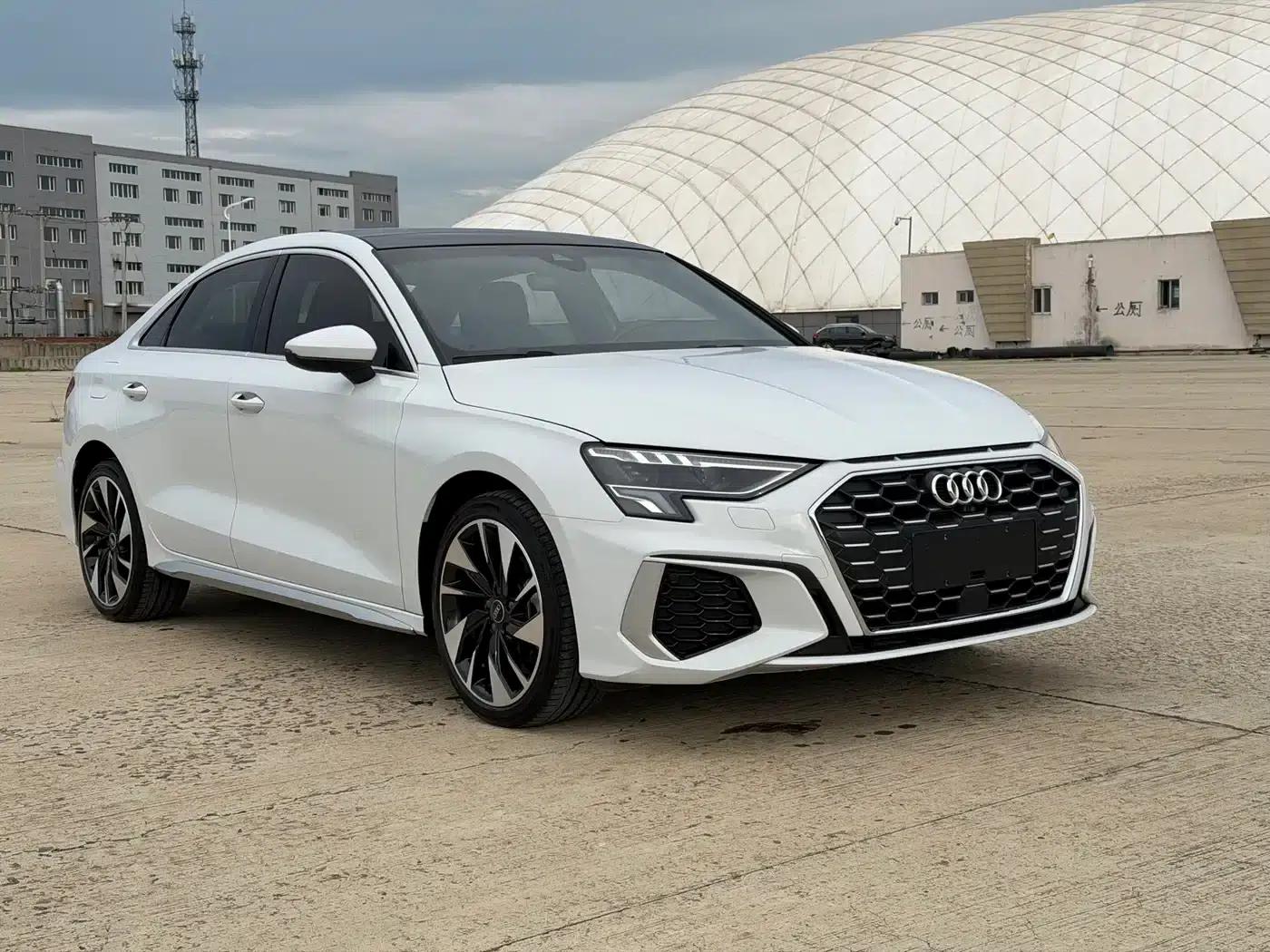 2023 Audi A3 A3L Limousine 35 TFSI Fashion Sport — миниатюра 3