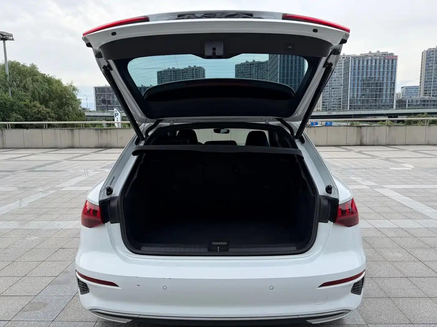 Audi A3 2021 Sportback 35 TFSI Progressive Elegance — миниатюра 10