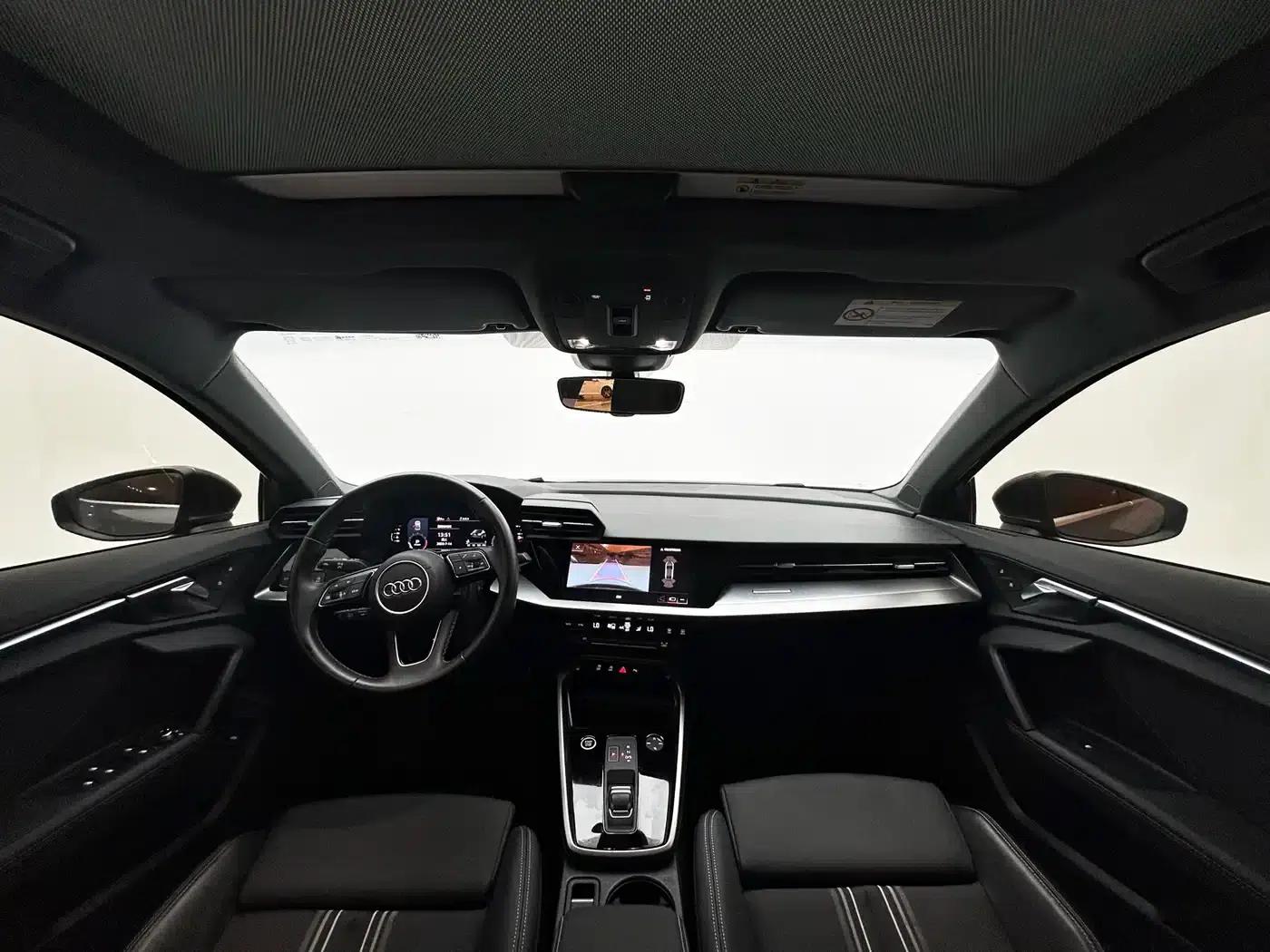 Audi A3 2023 Facelift A3L Limousine 35 TFSI Sporty Edition — миниатюра 11