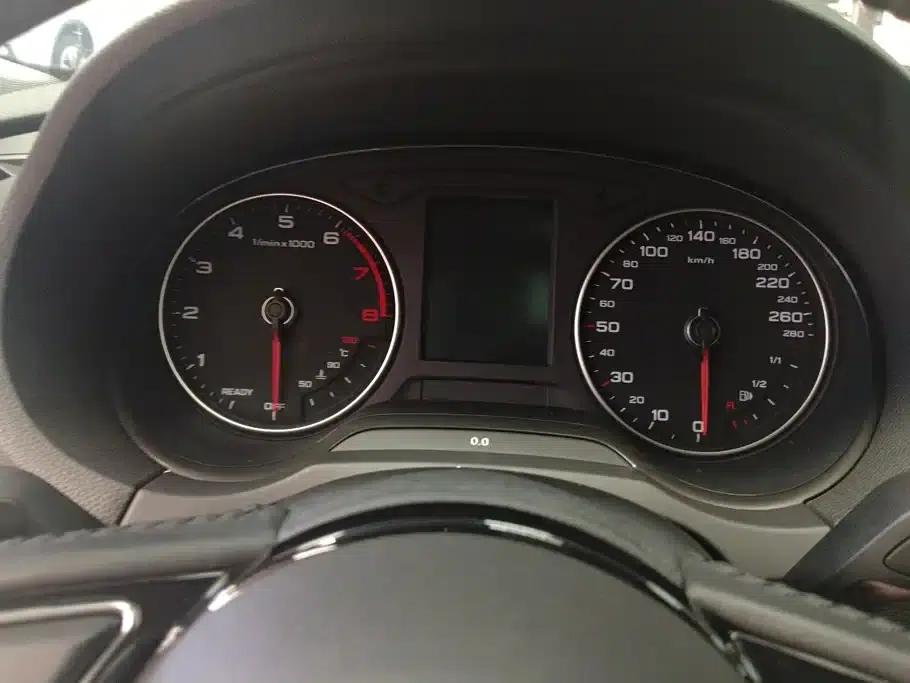 Audi A3 2018 30th Anniversary Edition Sportback 35 TFSI — миниатюра 14