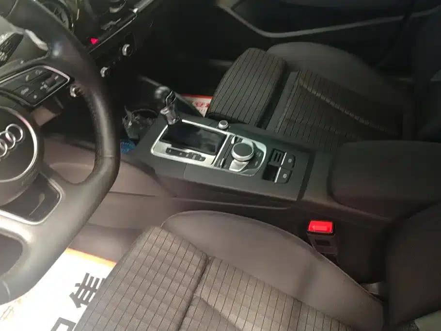 Audi A3 2018 30th Anniversary Edition Sportback 35 TFSI — миниатюра 16