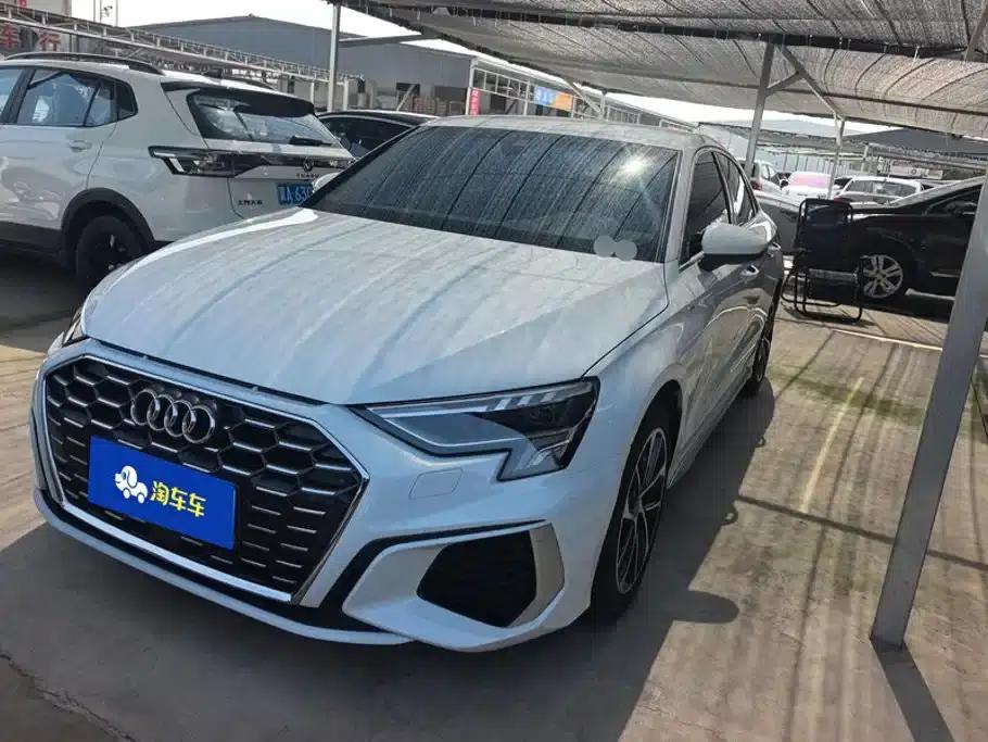 2022 Audi A3 A3L Limousine 35 TFSI Progressive Sport — миниатюра 1