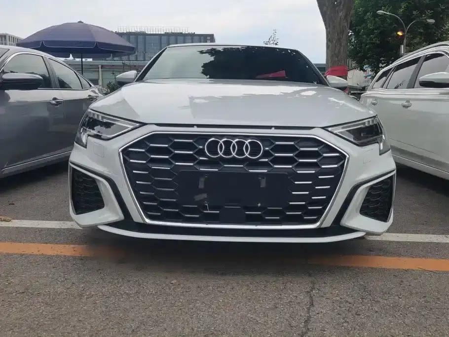 Audi A3 2021 Sportback 35 TFSI Fashion Sport — миниатюра 2