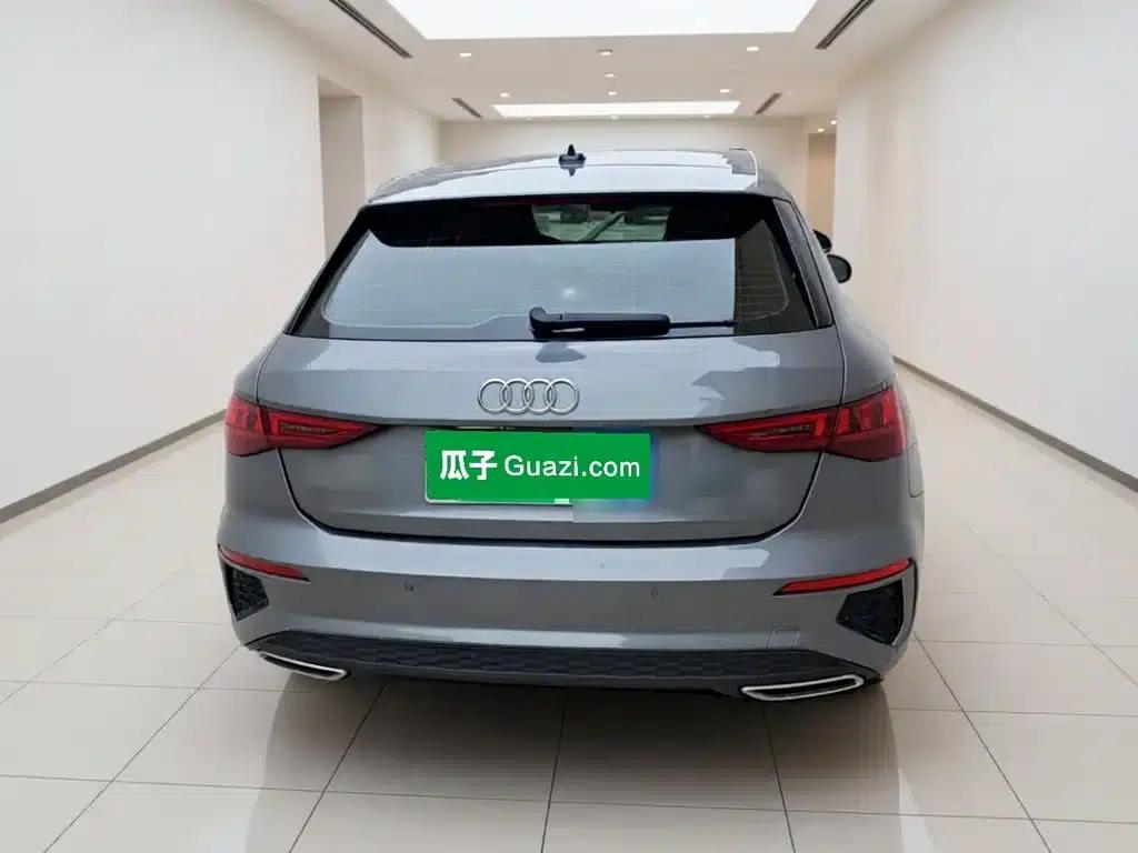 Audi A3 2021 Sportback 35 TFSI Fashion Sport — миниатюра 3