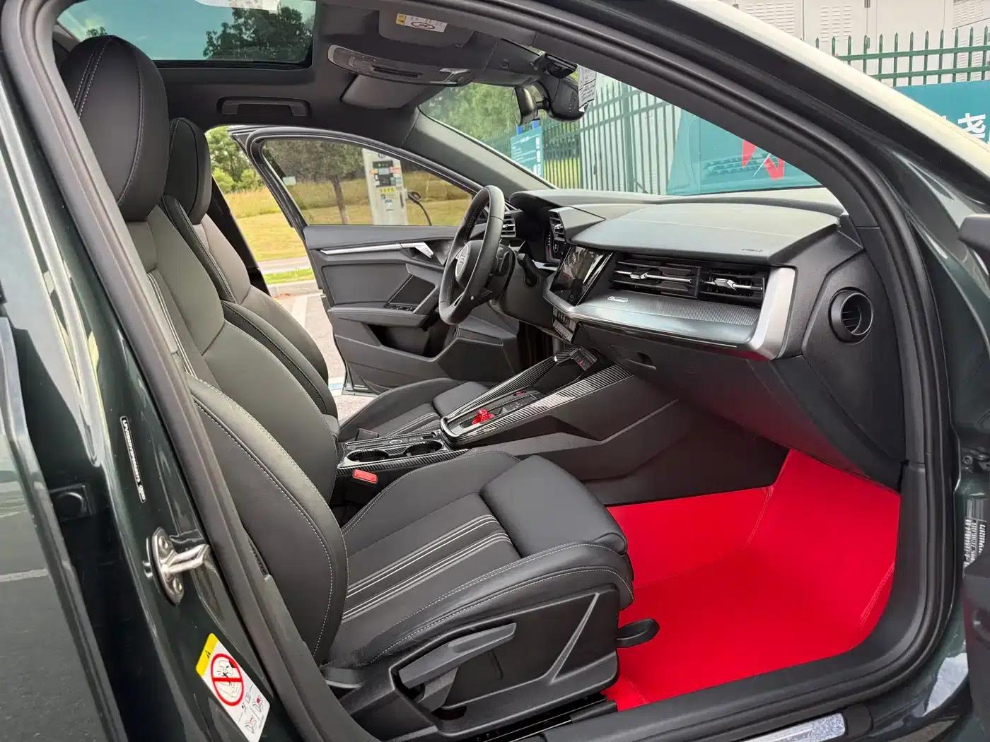 Audi A3 2023 Facelift Sportback 35 TFSI Fashion Sporty Model — миниатюра 11