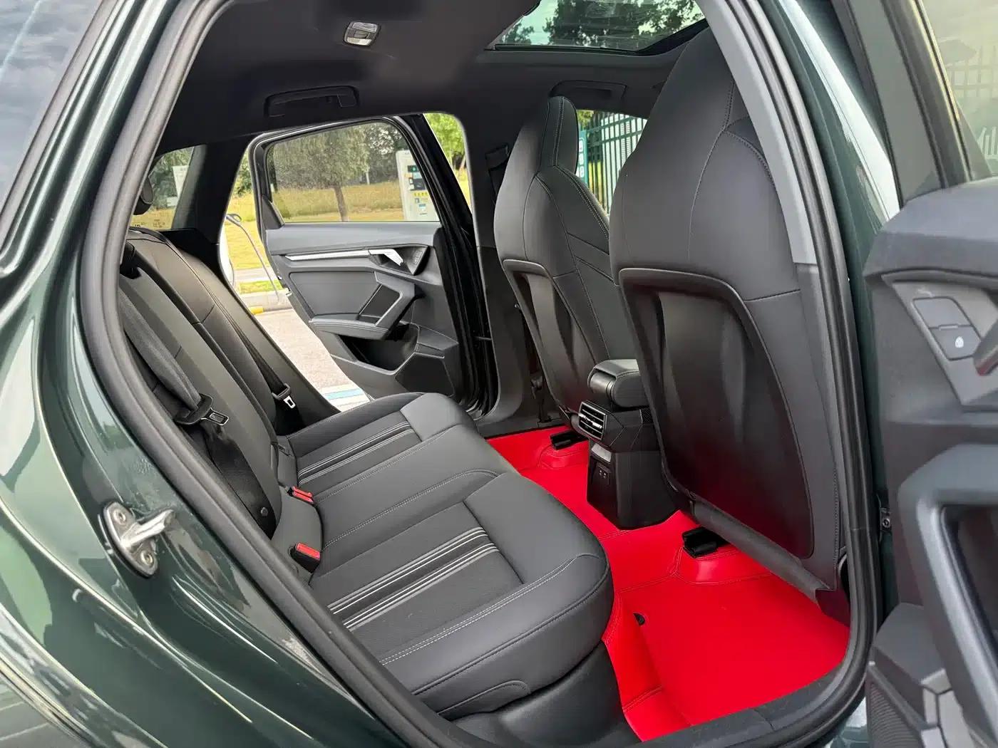 Audi A3 2023 Facelift Sportback 35 TFSI Fashion Sporty Model — миниатюра 12