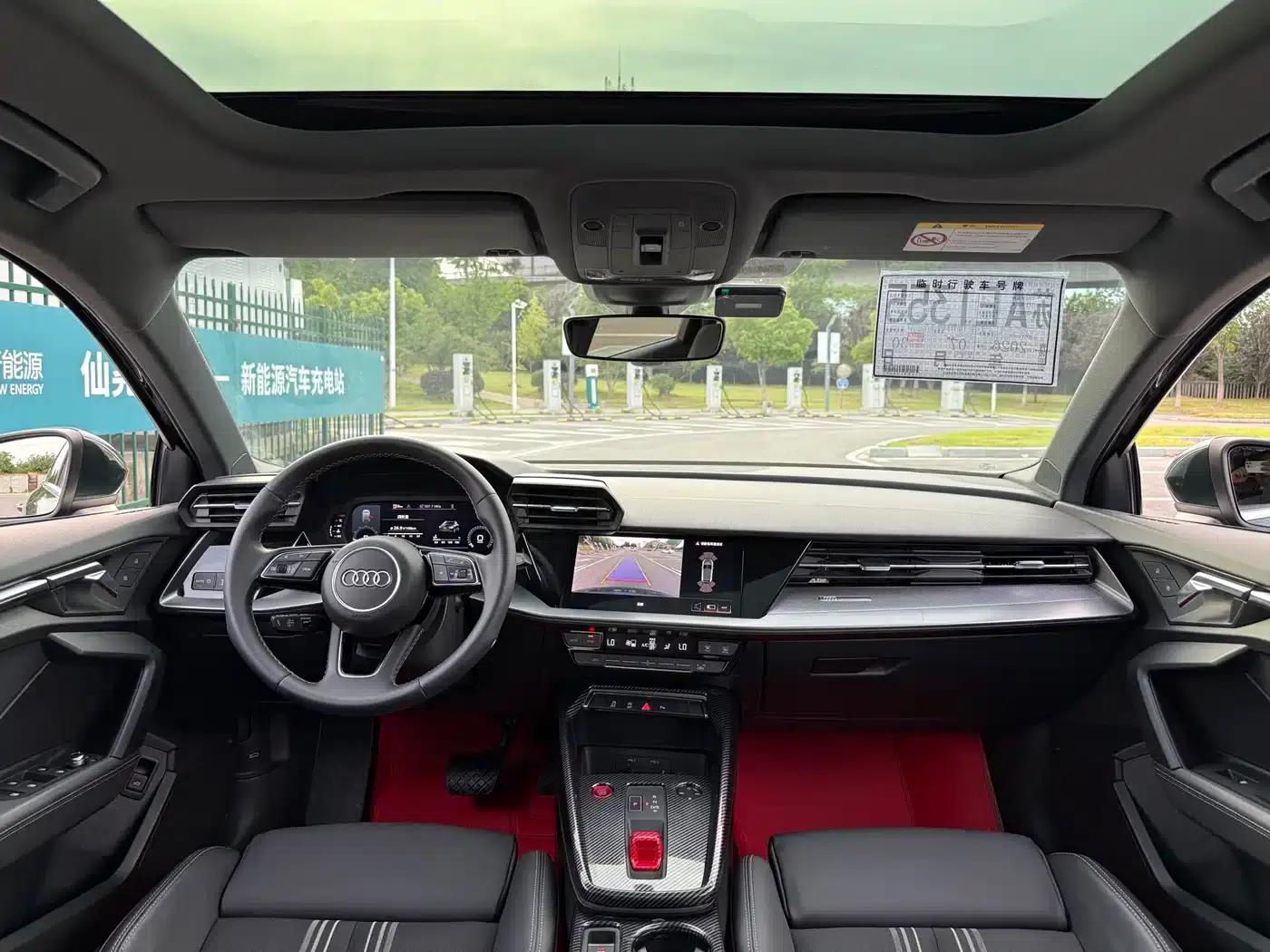 Audi A3 2023 Facelift Sportback 35 TFSI Fashion Sporty Model — миниатюра 13