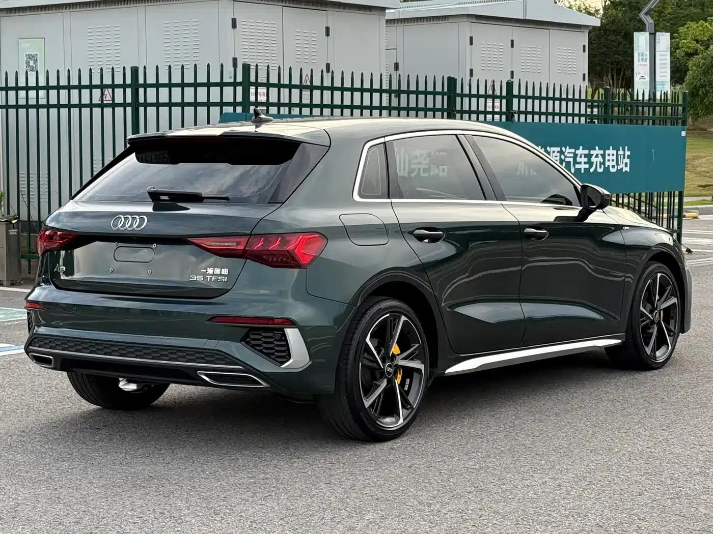 Audi A3 2023 Facelift Sportback 35 TFSI Fashion Sporty Model — миниатюра 7