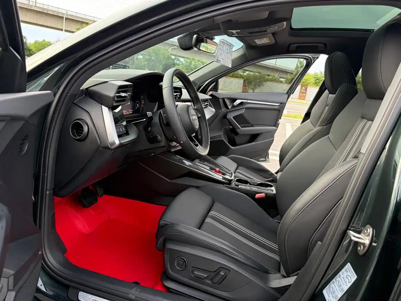 Audi A3 2023 Facelift Sportback 35 TFSI Fashion Sporty Model — миниатюра 9
