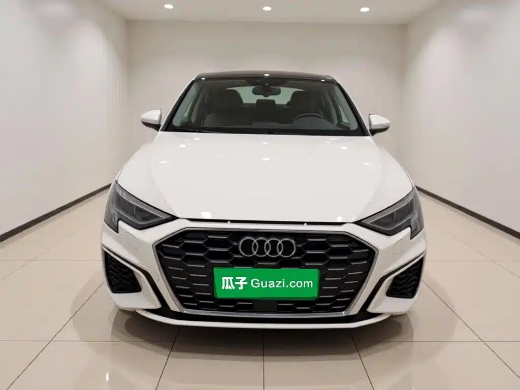 Audi A3 2023 Facelift Sportback 35 TFSI Fashion Sporty Model — миниатюра 2