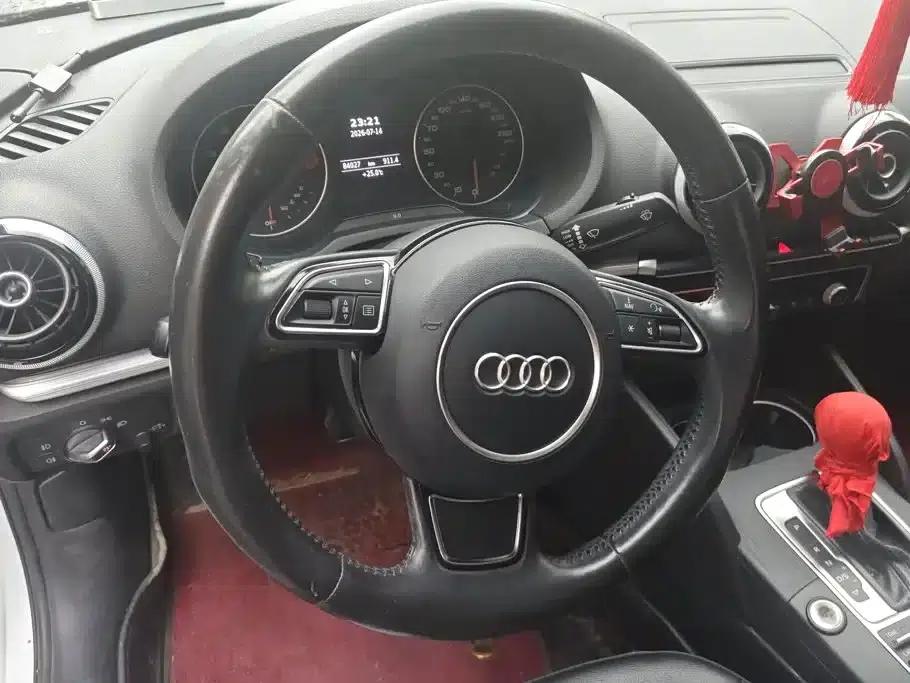 Audi A3 2015 Limousine 35 TFSI Millionth Anniversary Comfort Edition — миниатюра 15