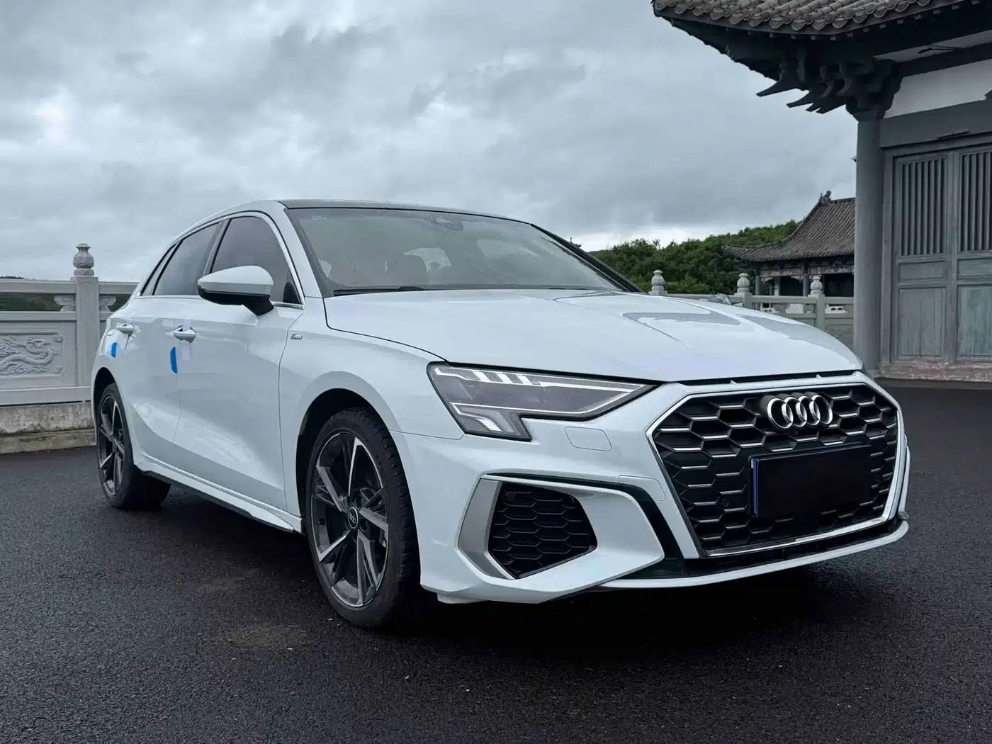 Audi A3 2022 Sportback 35 TFSI Fashion Sport — миниатюра 3