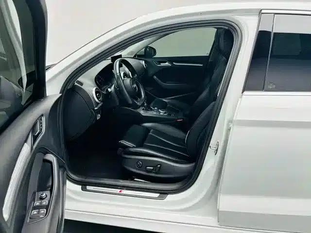 Audi A3 2018 30th Anniversary Edition Limousine 35 TFSI Sport — миниатюра 7