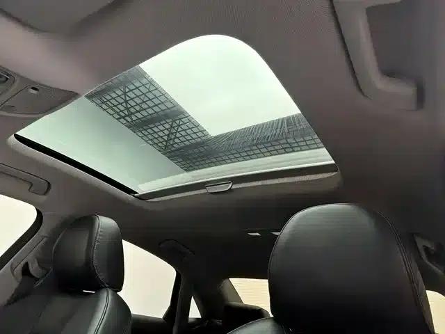 Audi A3 2018 30th Anniversary Edition Limousine 35 TFSI Sport — миниатюра 9
