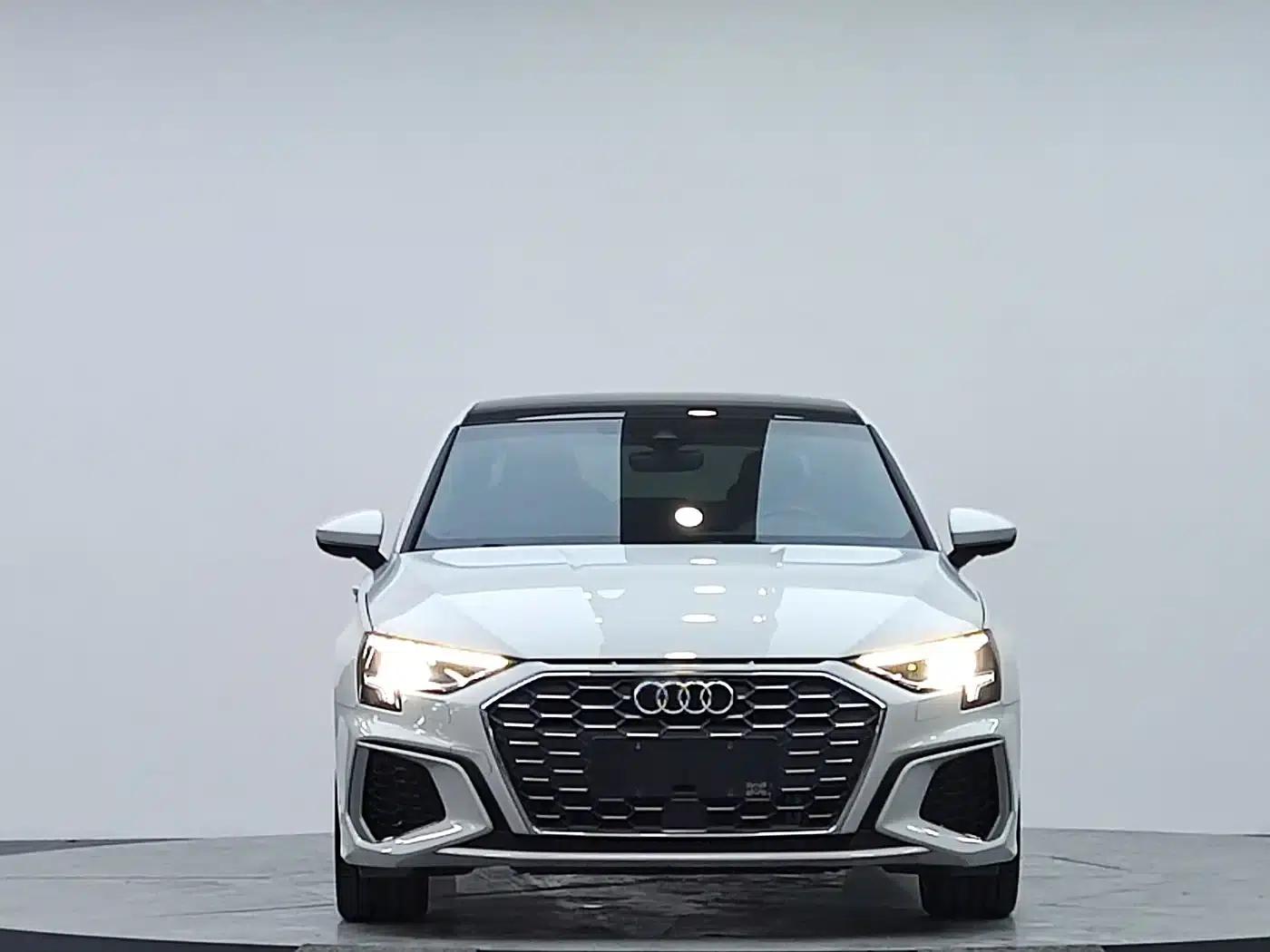 2023 Audi A3 A3L Limousine 35 TFSI Fashion Sport — миниатюра 2