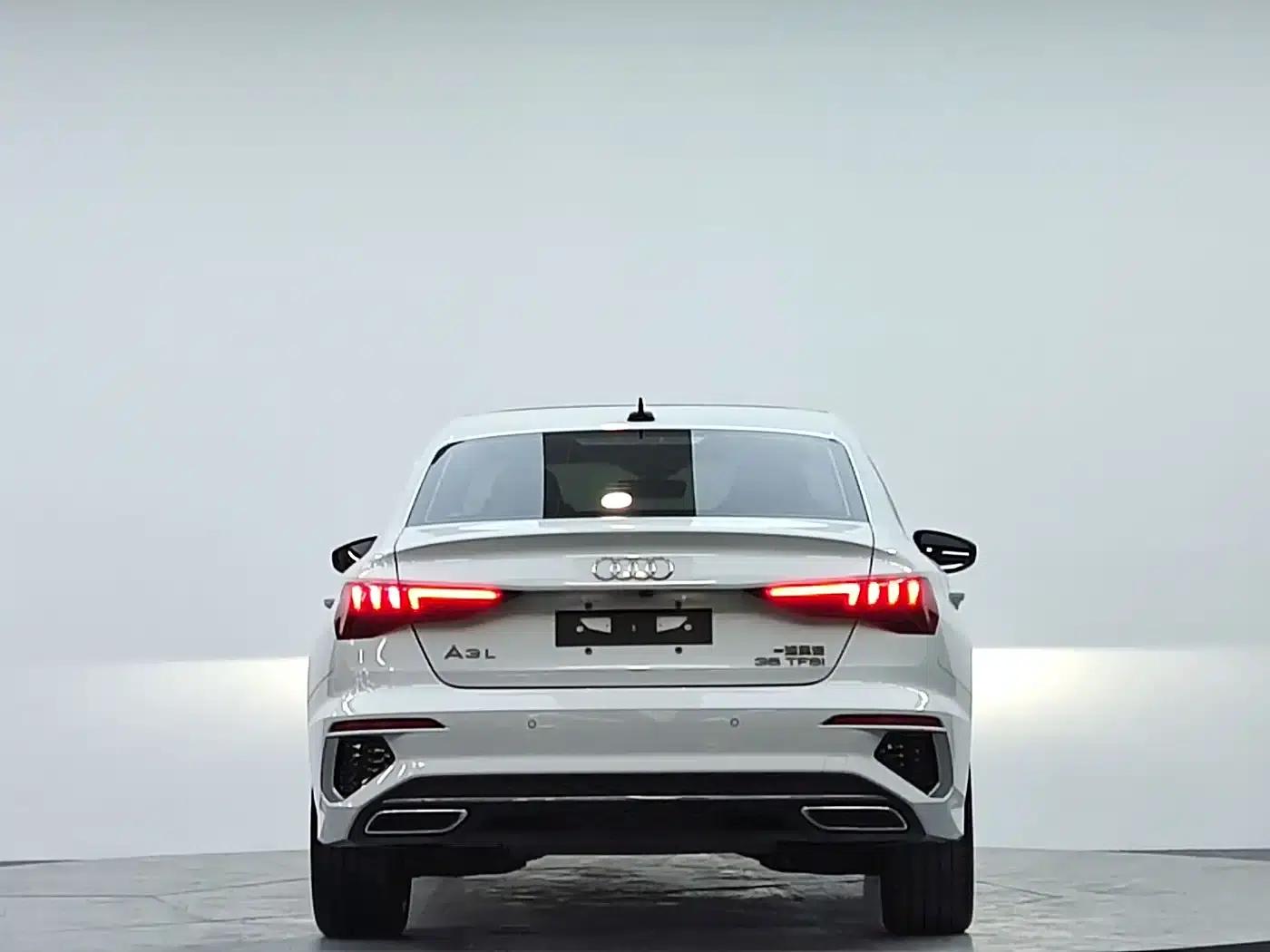 2023 Audi A3 A3L Limousine 35 TFSI Fashion Sport — миниатюра 5