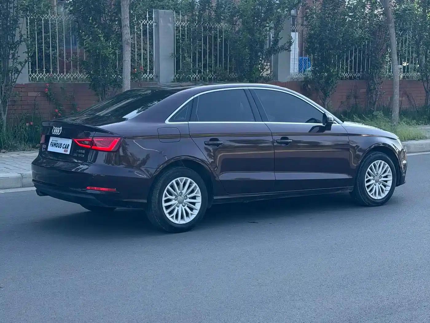 Audi A3 2014 Limousine 35 TFSI Automatic Fashion Edition — миниатюра 4