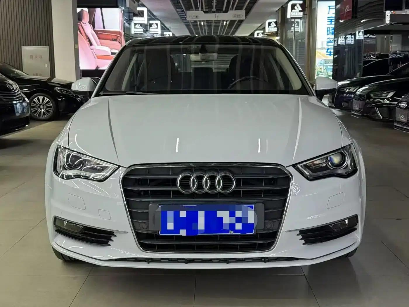 Audi A3 2014 Limousine 35 TFSI Automatic Fashion Edition — миниатюра 3