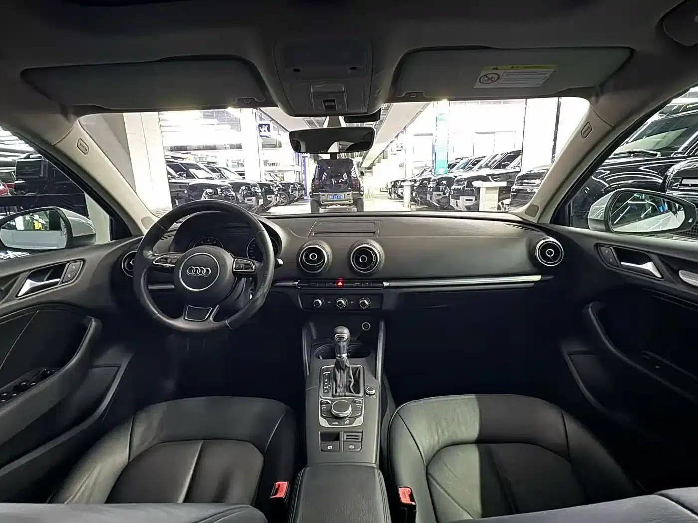 Audi A3 2014 Limousine 35 TFSI Automatic Fashion Edition — миниатюра 8