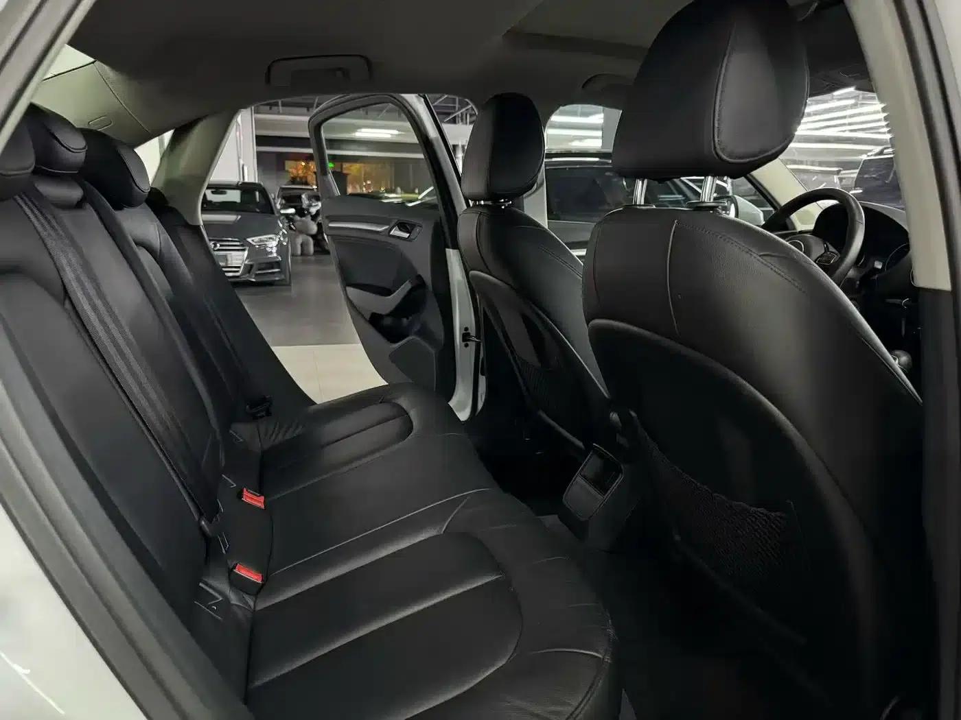 Audi A3 2014 Limousine 35 TFSI Automatic Fashion Edition — миниатюра 9