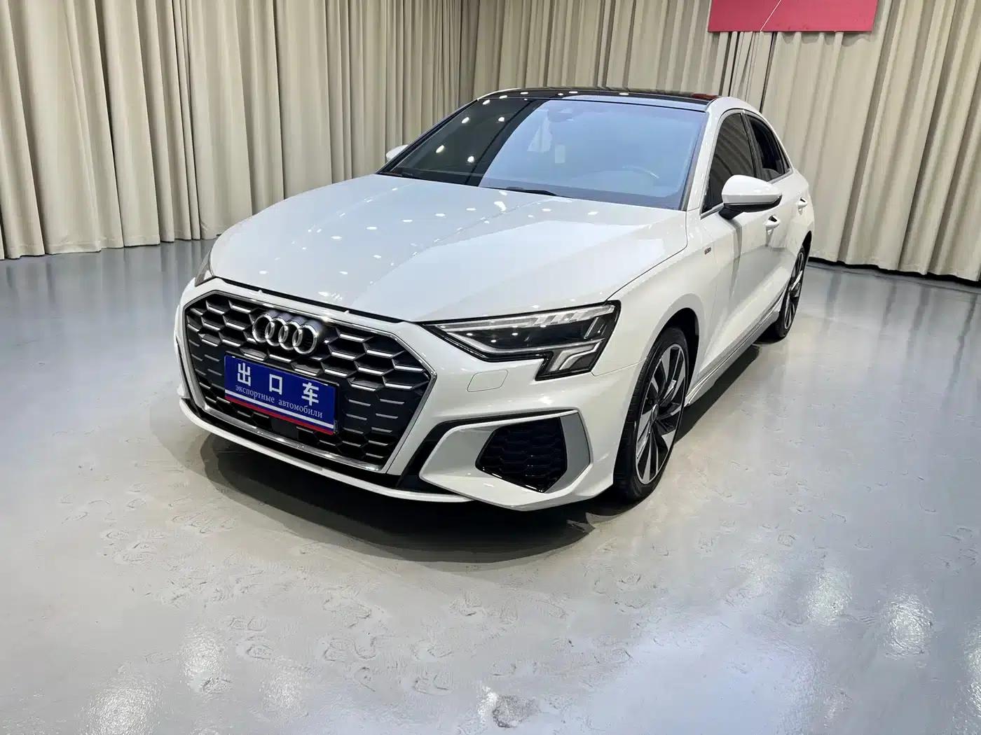2023 Audi A3 A3L Limousine 35 TFSI Fashion Sport — миниатюра 1