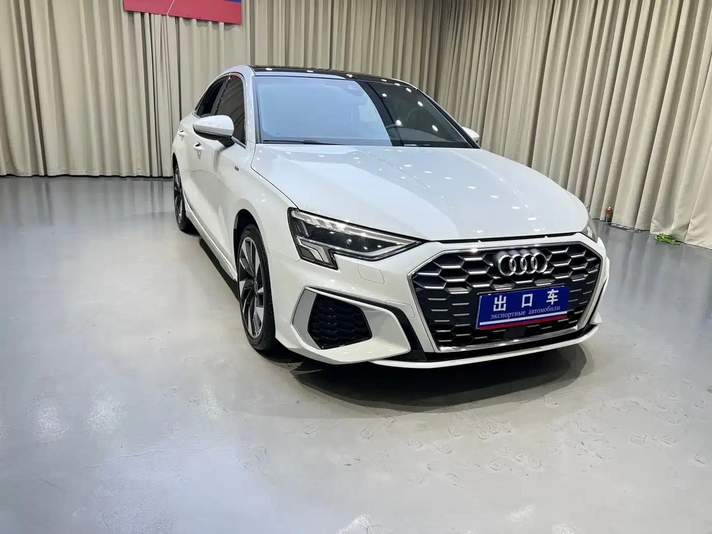 2023 Audi A3 A3L Limousine 35 TFSI Fashion Sport — миниатюра 3